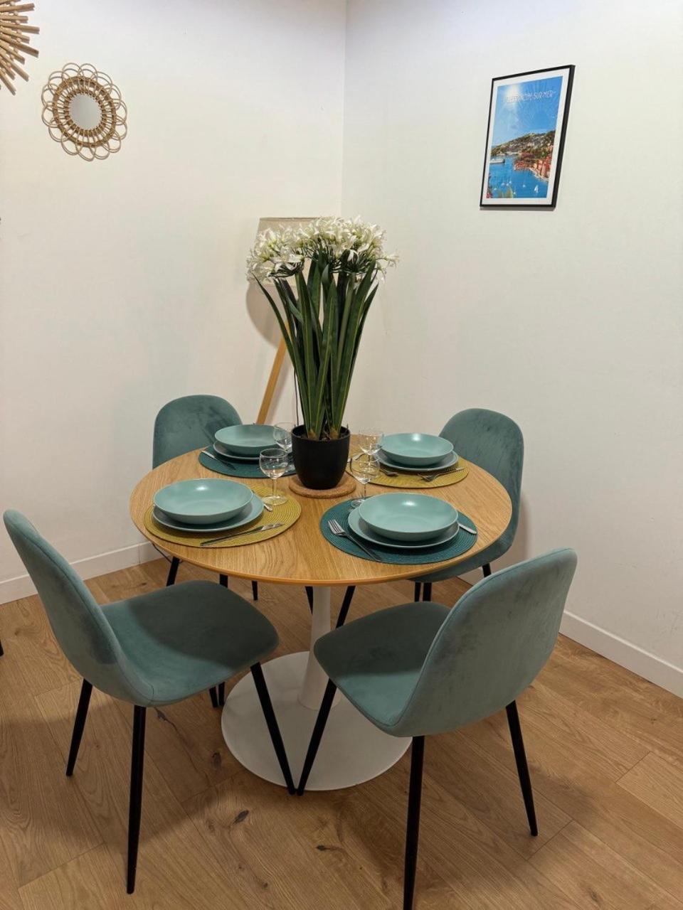 Loft - Centre Historique Apartment Villefranche-sur-Mer Luaran gambar